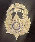 Vintage Oakland County Sheriff Hat Badge Michigan