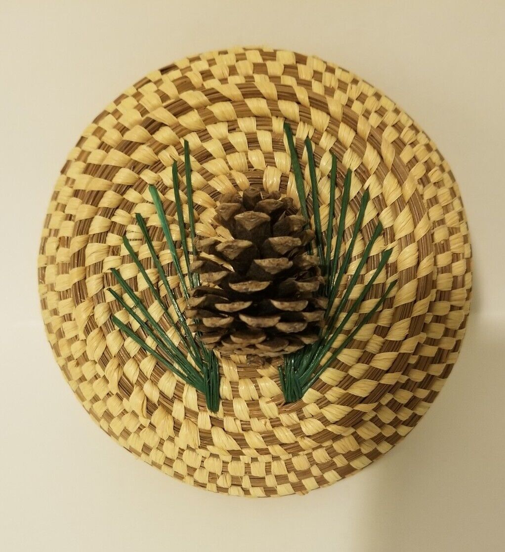 Vintage Coushatta Long-Pine Needle Basket w/Lid-by Master Weaver/Elder G. Shutt