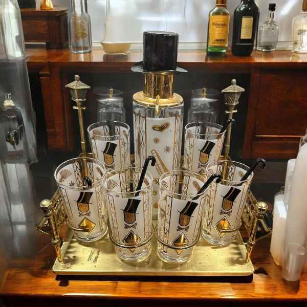 Fred Press 'Top Hat' Cocktail Decanter Brass Caddy & Glasses Set Vintage MCM