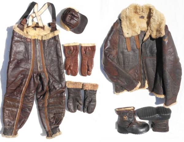 SUPERB ORIG 1942-44 9-PC LOT AAF FLEECE-LINED B3 JACKET A9 GLOVES, HAT, A6 BOOTS