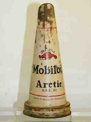 VINTAGE ORIGINAL LID GARGOYLE MOBILOIL ARTIC S.A.E 20 VACUUM OIL TIN BOTTLE TOP