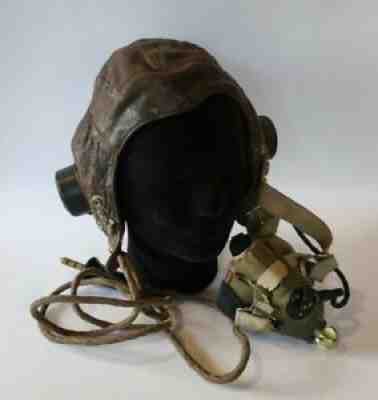 Vintage leather Spitfire pilot flying helmet/hat & oxygen/comms mask WW2 RAF A.M