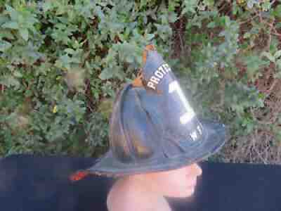 Vintage Cairns & Brother Leather Fireman Helmet Fire Hat Shield PROTECTION WFD 1
