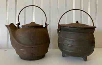 Vintage Cast Iron Tea Kettle And Three Leg Bean Pot Lids Handle Small Unmarked