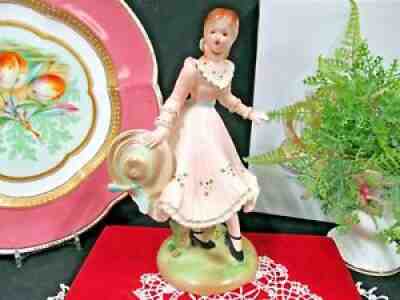 Vintage RARE Josef Originals belle figurine girl holding hat bonnet Japan