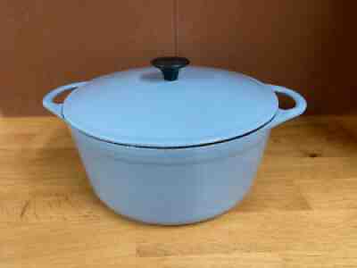 Vintage Blue Cousances Le Creuset #24 Cast Iron Round Dutch Oven 4.5 Qt
