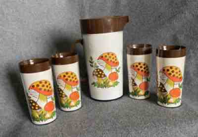Vintage Sears 1970s MERRY MUSHROOM Thermo-Serv Pitcher w/ Lid & 4 Tumblers