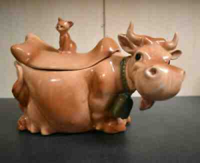 Vintage Brush McCoy Cookie Jar Winking Farm Cat on Back of Cow W-10 USA