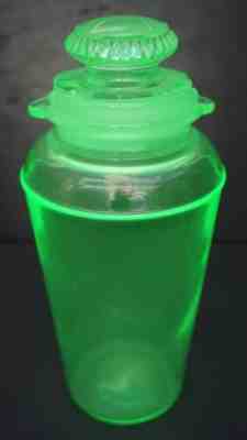 VTG USG Green Uranium Depression Glass Cocktail Shaker Mixer Glass Stopper Lid
