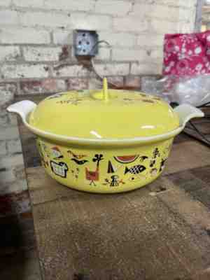 VINTAGE MARKLEY YELLOW DESCOWARE Belgium Casserole Dish 8.5"x3.5" Cast Iron