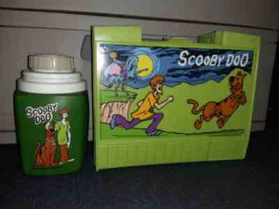 Vintage Thermos original 1973 Scooby Doo Plastic Lunch Box w/ thermos no lid 70s