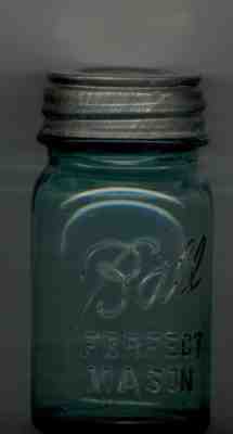 VINTAGE BALL PERFECT MASON UNLUCKY 13 PINT JAR WITH LID