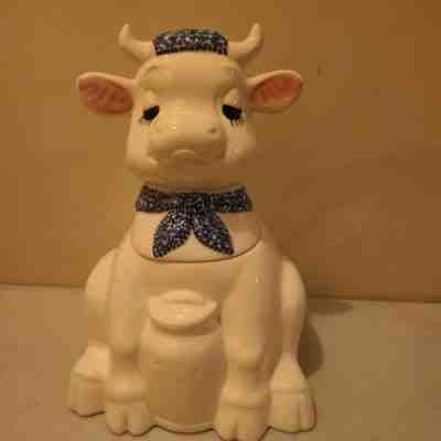 RARE Vintage White Cow With Milk Jug 1950's Doranne Of California Cookie Jar
