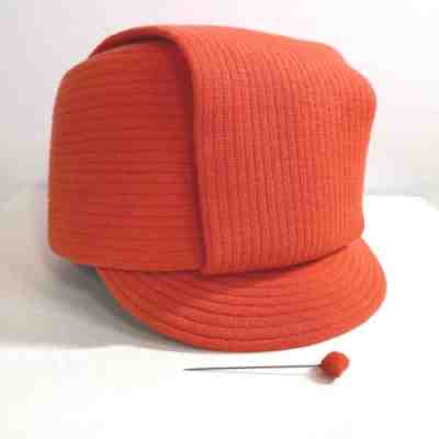 MAE HANAUER Stewardess Flight Attendant 20 Pill Box Hat United Airlines 1970
