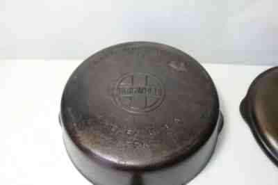 Griswold Erie cast iron deep skillet #9 with lid, 11 frying pan, 778 with #9 Lid