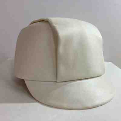 MAE HANAUER Stewardess Flight Attendant 22-1/2 Satin Pill Box Hat United 1970
