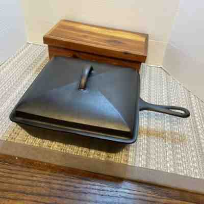 Vintage RARE Wagner Ware 1400 Cast Iron square chicken fryer with lid
