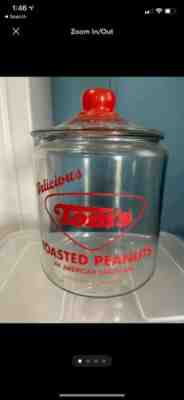 Tom's Delicious Toasted Peanuts Glass JarÂ