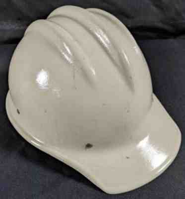 VINTAGE WHITE FIBERGLASS CONSTRUCTION HARD HAT HELMET HARD BOILED ED BULLARD