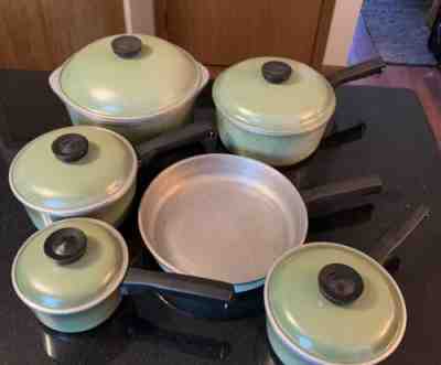 Vintage 11 Piece Club Avocado Green Aluminum Cookware Set Pots Skillet Lids