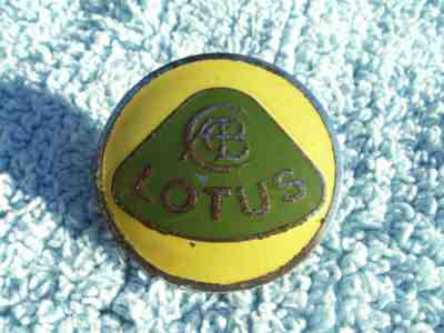 VINTAGE 1953-63 LOTUS CAR BONNET BADGE -ORIG BAKE-PAINTED TYPE CORTINA/ELAN RARE