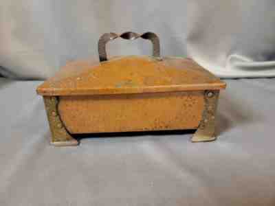 Vintage Benedict Studio Hammered Copper Box with Lid