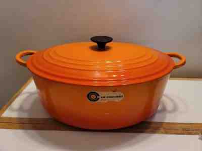 VTG Le Creuset Flame Orange Enameled Cast Iron H 9.5 Qt Oval Dutch Oven France