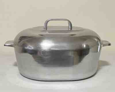 Vtg Wagner Sydney -O- MAGNALITE Roaster #4265-P ~ Mirror Finish & Orig. Trivet