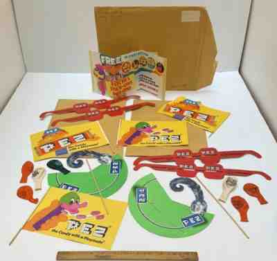 Vintage 1975 PEZ CANDY Austria Advertising Promotional Toy Paks, Party Hat, Flag