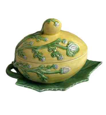 Vtg Bordallo Pinheiro Majolica Egg Tureen soup Bowl Portugal Yellow Green Easter