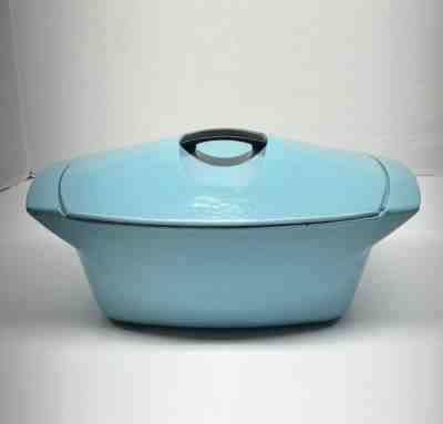 Vintage Le Creuset RAYMOND LOEWY RARE Turquoise Enameled Cast Iron 4.5 qt Dutch