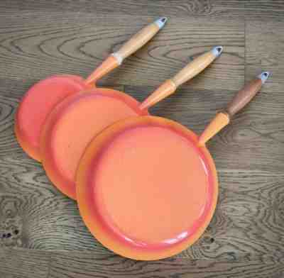 VTG 60â??s LE CREUSET Orange Flame Enameled Cast Iron 3 Piece Skillet Set
