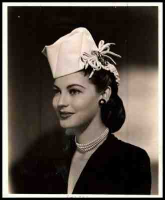 Hollywood Beauty AVA GARDNER FASHION HAT STUNNING PORTRAIT 1944 ORIG PHOTO 611