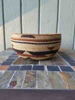 Fine Old Antique Native American Hupa Yurok Kurok Basket Hat