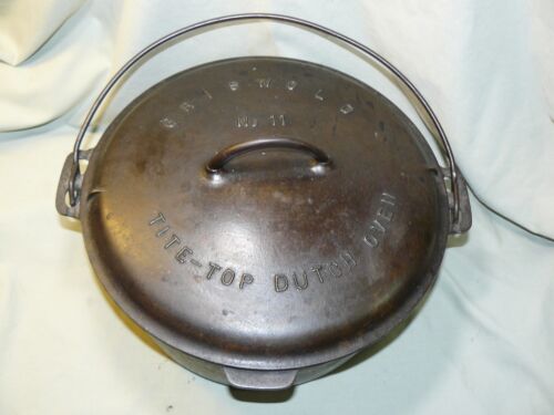 Antique Griswold No. 11 Dutch Oven w/Lid & Trivet for Restoration