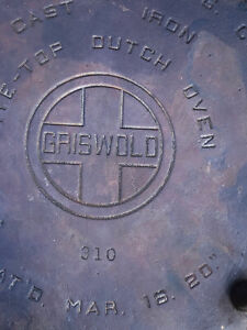Vintage Griswold Mfg Cast Iron #10 Tite-Top Dutch/Camp Oven 310 With Lid