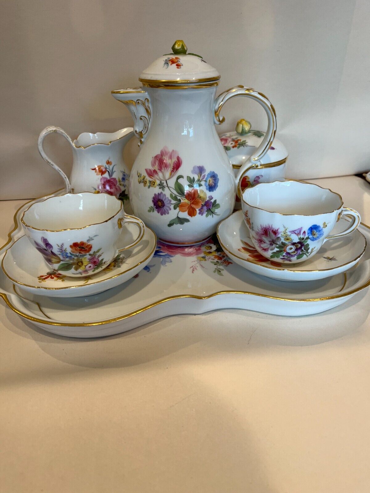 Antique Meissen Porcelain 10 piece Floral Tea Set Dated (1815 - 1923)