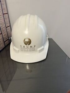 RARE VINTAGE Donald Trump Hotel Construction Helmet Hard Hat Great Condition USA