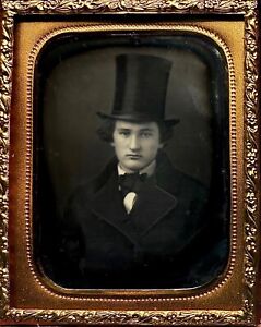 1/9 Plate Daguerreotype - Man in Top Hat - Resealed - Union Case With No Chips