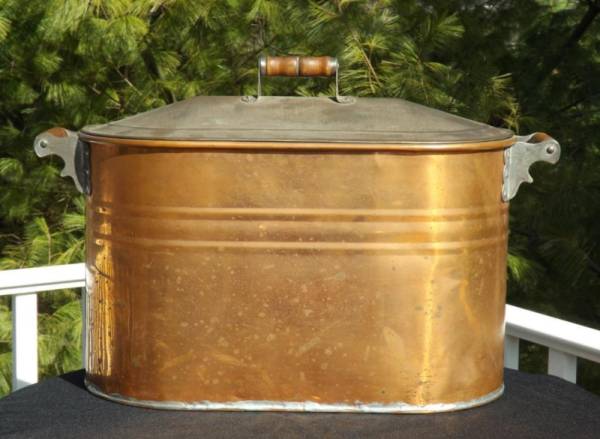 Copper Boiler & Lid Tub Bssin Wood Handles No Dents Tight Lid 27x12x17
