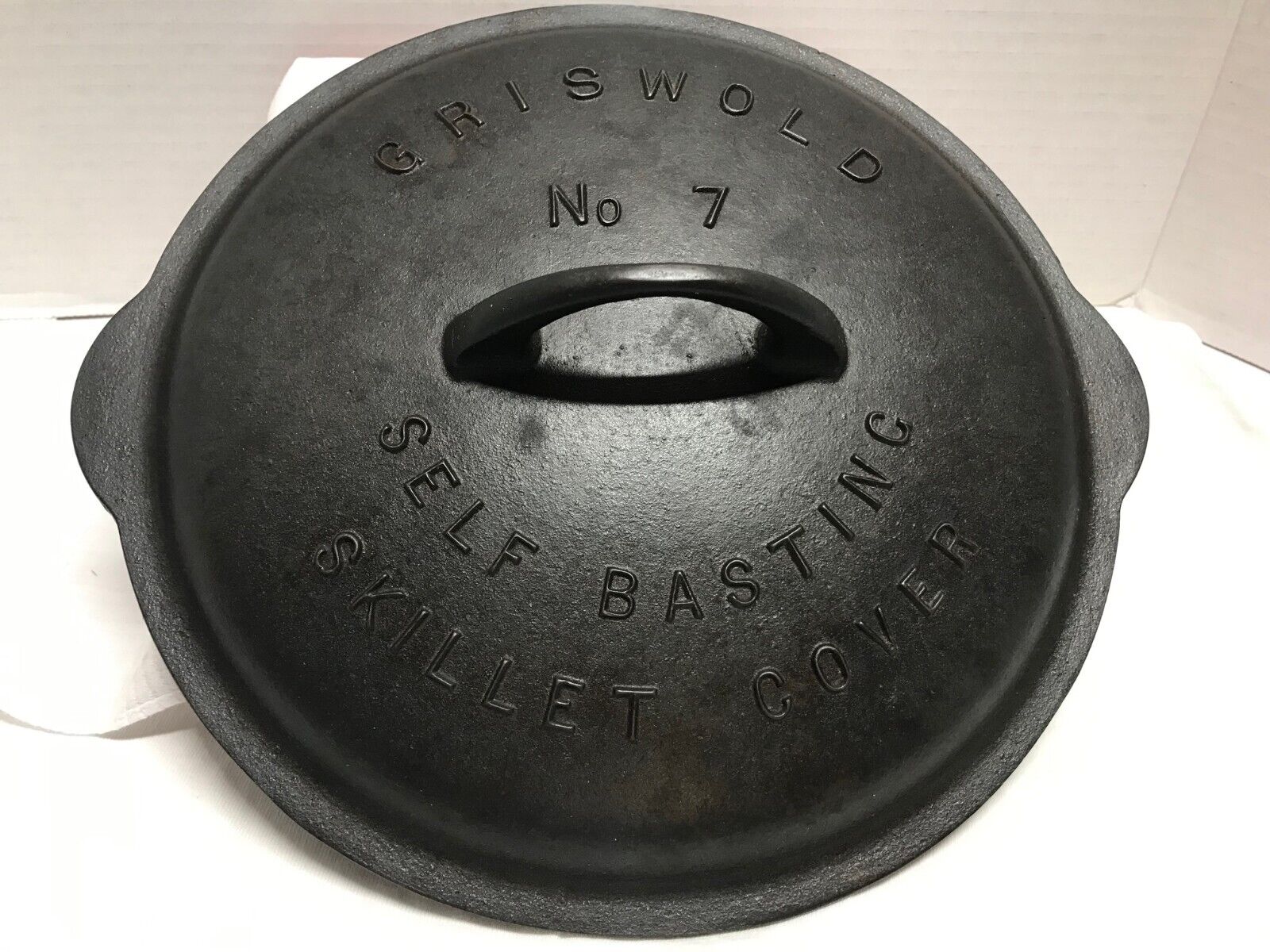 VTG Griswold No. 7 Self Basting Skillet Cover #467A Low Dome w/Raised Letters