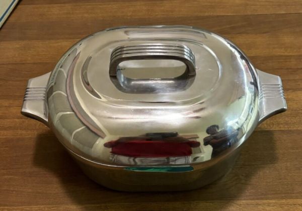 Vintage NIB Magnalite #4263, 4.5 Quart Roaster Pot with Lid & Trivet Dated 1975