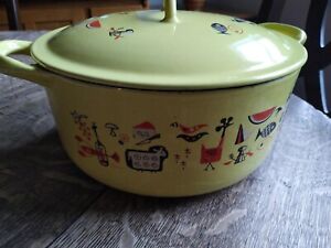 Descoware Robert Markley Yellow Enamel Casserole Cast Iron Decorated 4qt