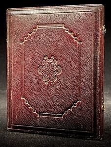 TINTED AMBROTYPE - SUPERB BRITISH 1/4 PLATE OF A MILITARY OFFICER + SWORD & HAT