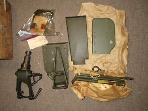 ORIGINAL VINTAGE M-48 DASH MG MOUNT FOR MB, GPW JEEP WITH PINTLE & GLOVE BOX LID