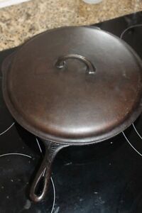 Vtg Griswold Cast Iron No. 12 Cast Iron Chicken Skillet w Lid 472 Heat Rings