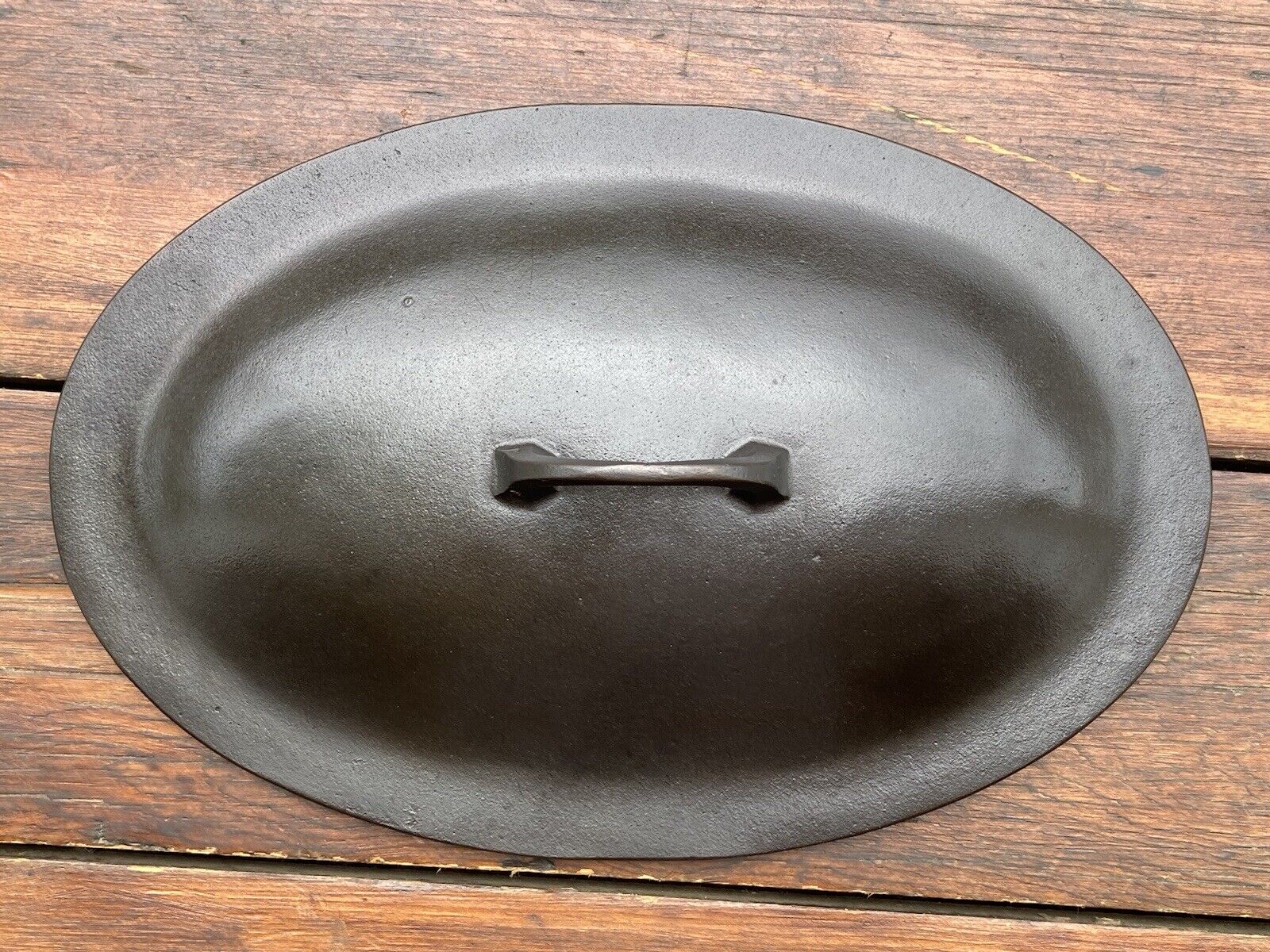 Griswold Cast Iron #15 Oval Fish Skillet Lid