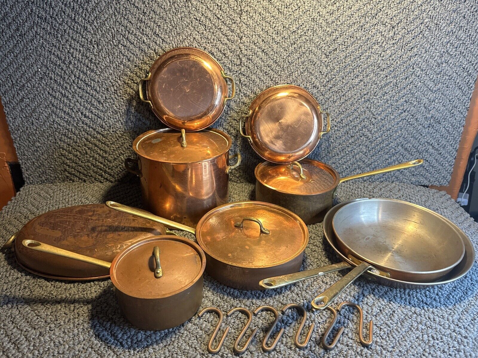 HUGE LOT Vintage Copper Brass 4 Pots/Lids 2 Skillets 3 Pans Made In Korea Patina