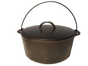Very Rare FULLY RESTORED "WAGNER" No 9 Dutch Oven w Original FLAT Lid Circa 1895