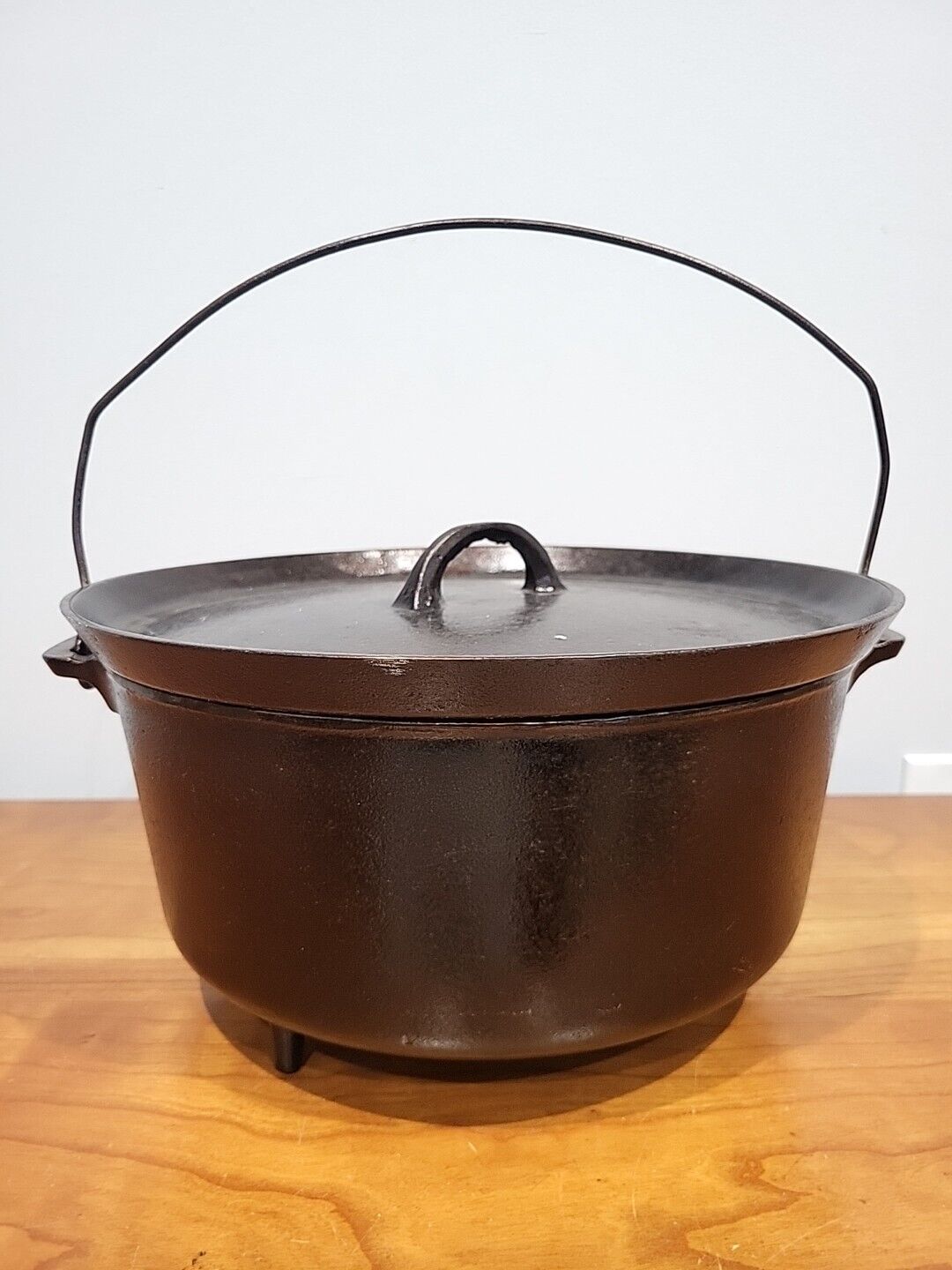 Griswold Mfg Cast Iron #10 Tite-Top Dutch/Camp Oven 310 With Lid Fully Restored